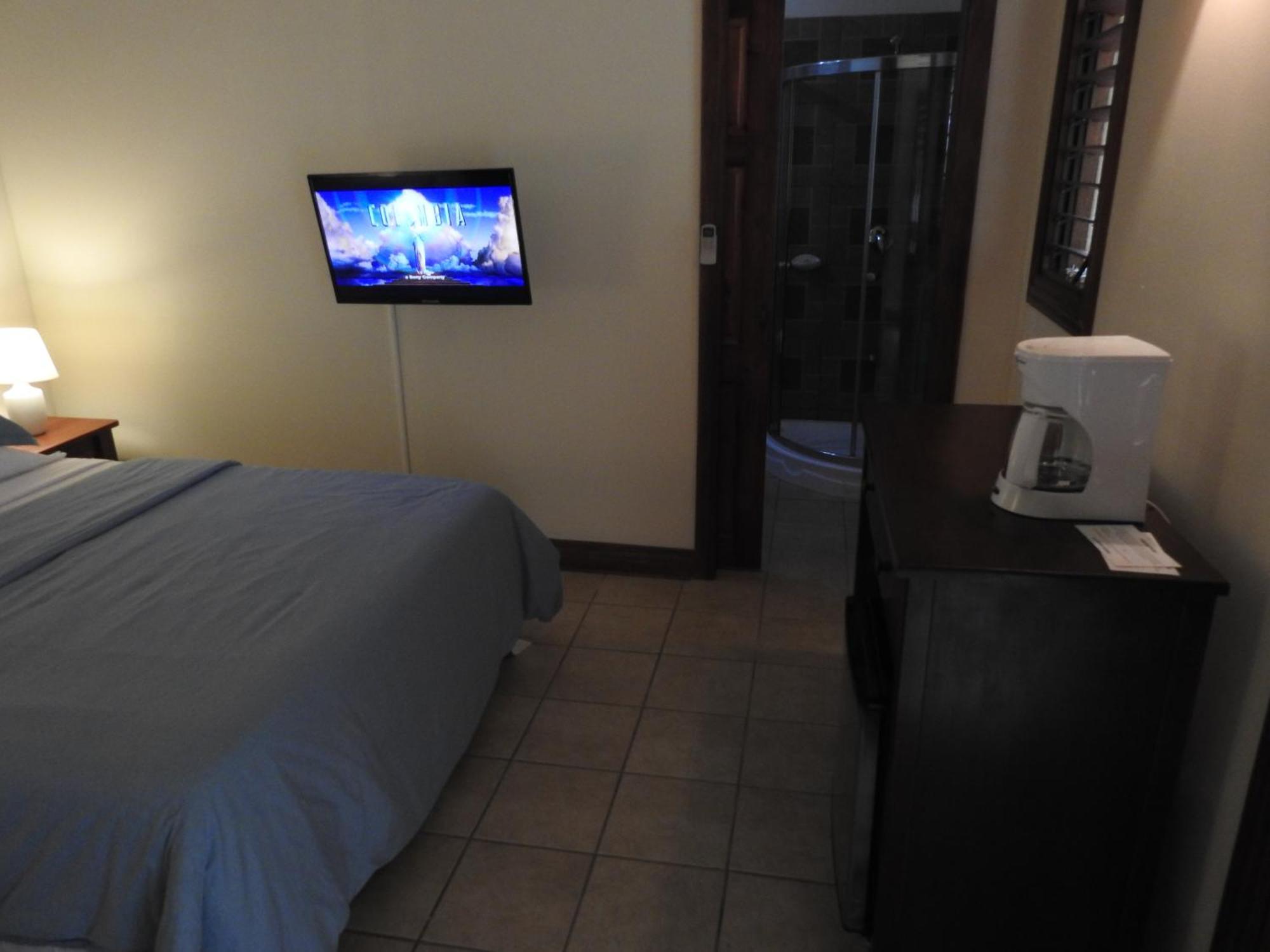 Playa Negra Guesthouse Кауита Номер фото